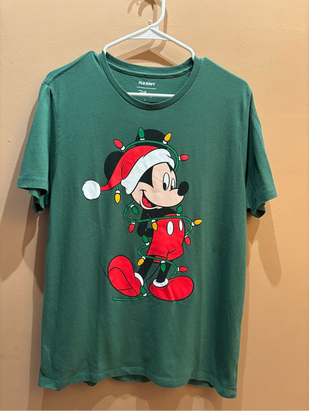 Old Navy x Disney Christmas Mickey Mouse wearing lights Tee size Large